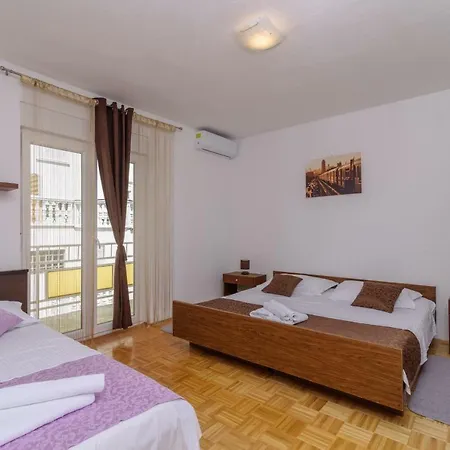 Apartment Renic *